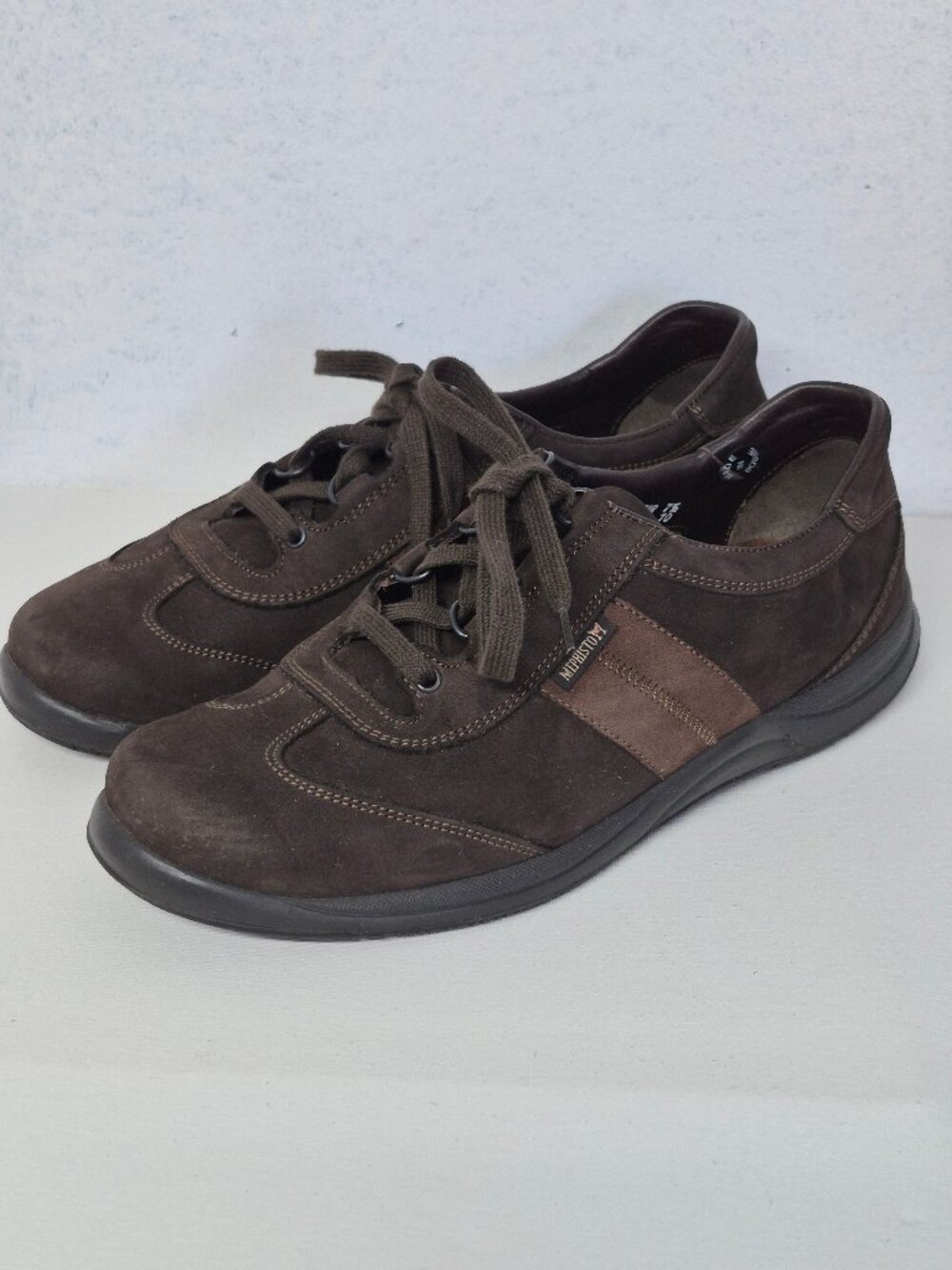MEPHISTO Runoff Womens Size 10 Brown Suede Comfort Walking Shoes MADE IN BOSNIA